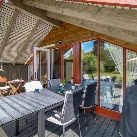 Nyaraló Topias - 350m From The Sea By Interhome *